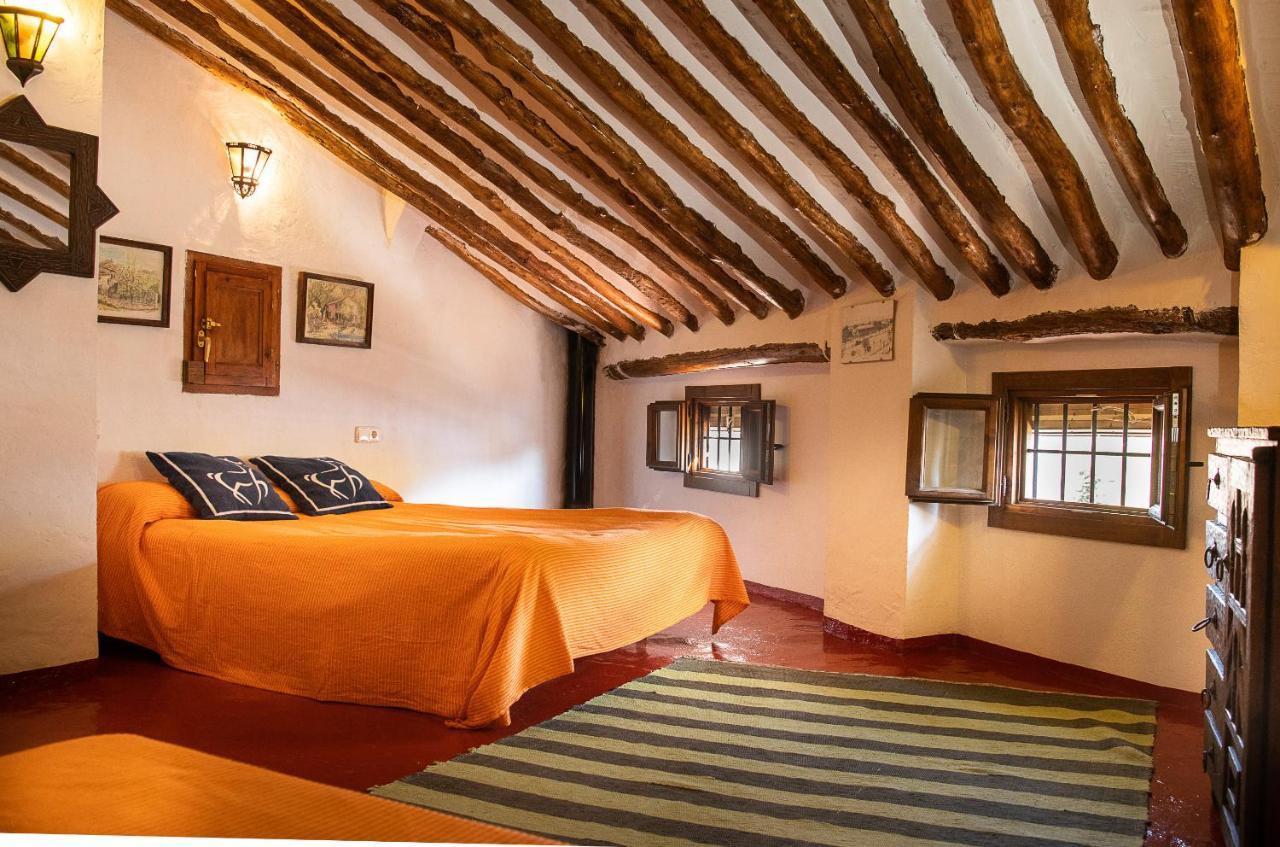 Villa Casilla Dalea En Carcabuey, Descubre El Interior De Andalucia Extérieur photo