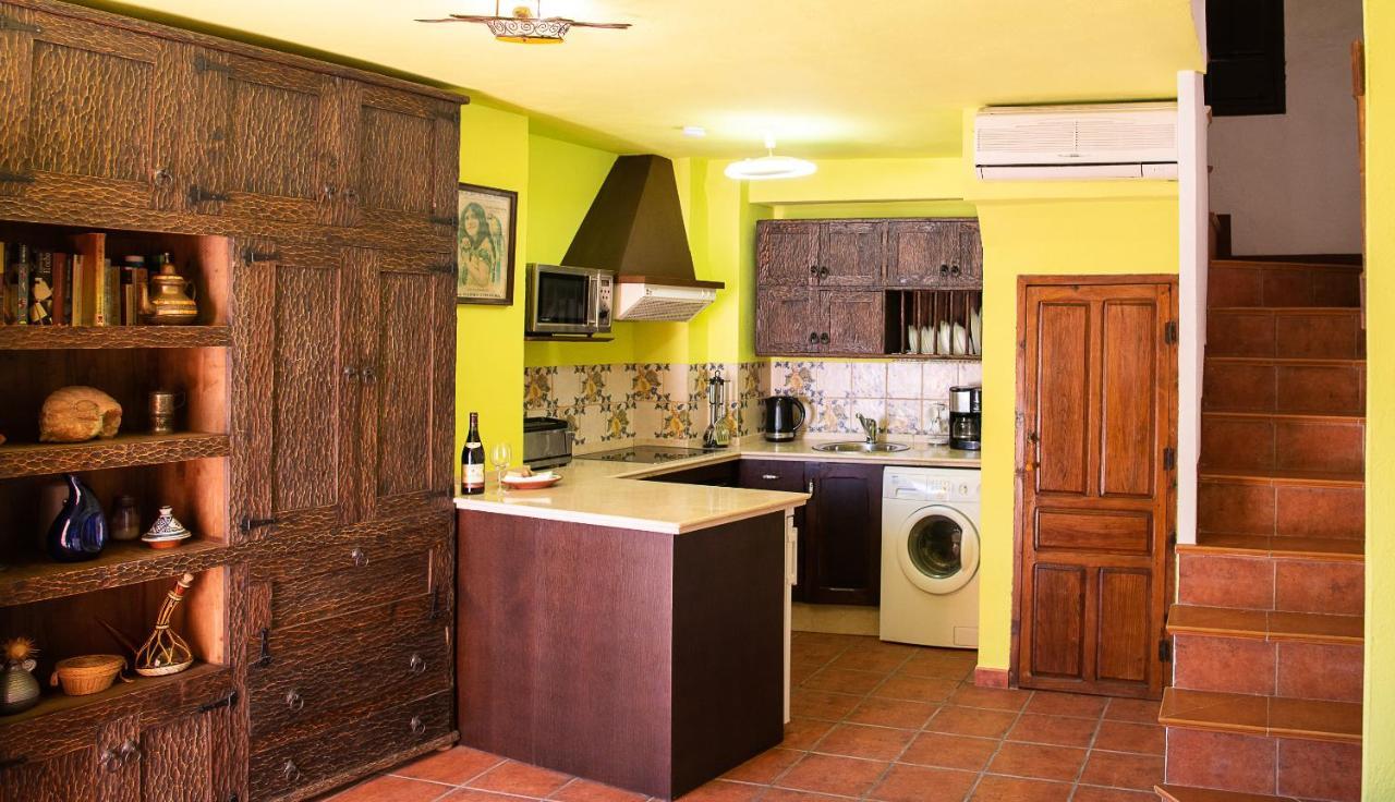 Villa Casilla Dalea En Carcabuey, Descubre El Interior De Andalucia Extérieur photo